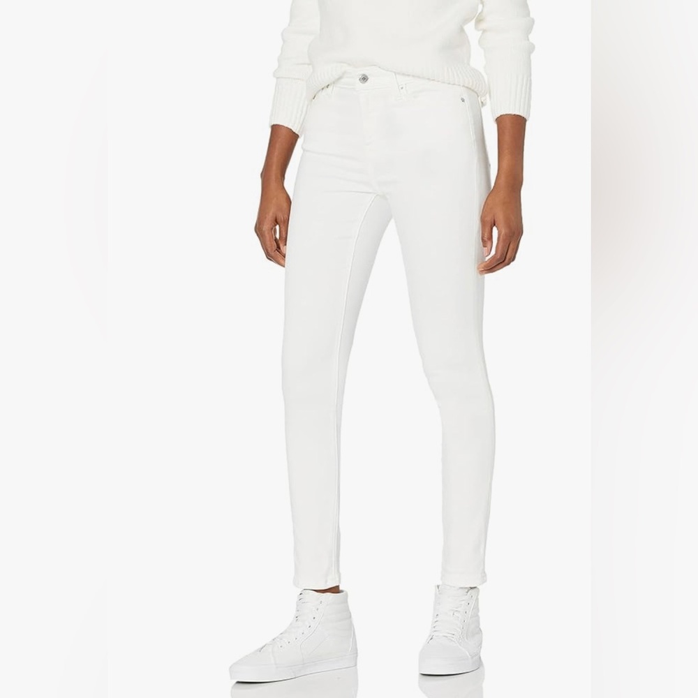 Amazon Essentials Skinny Jeans for Women (Stretchy)